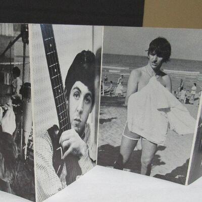 The Beatles Vintage Beatlemania Wallet Photos Set of 20, 1964, Dell Pub, USA,