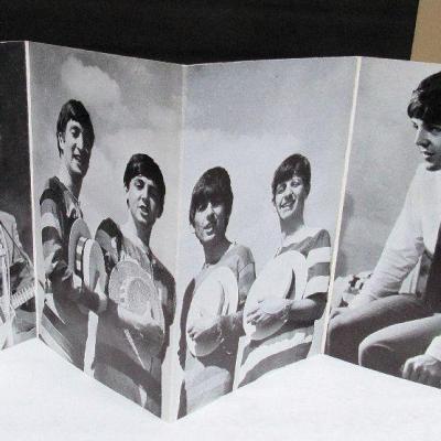 The Beatles Vintage Beatlemania Wallet Photos Set of 20, 1964, Dell Pub, USA,