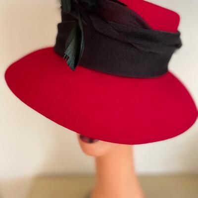 ST Vintage red felt hat by Biltmore