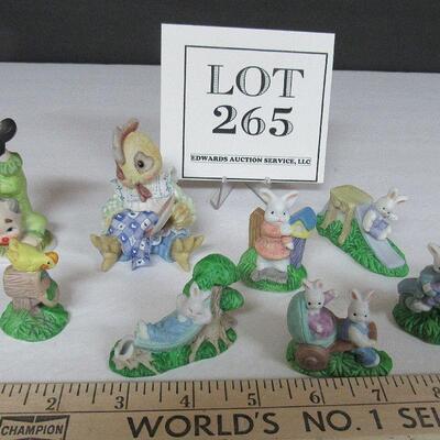 Lot of Older Easter Small Figurines