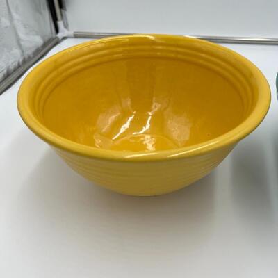 Vintage Midcentury Bauer #12 Ringware Mixing Bowls in Turquoise Blue and Yellow