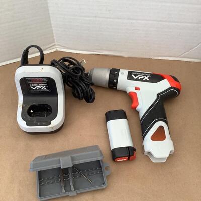 1040 Black & Decker Cordless Drill Model: VPX