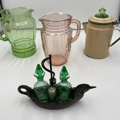 Lot of 4 Depression Glass Pieces incl 2 Open Pitchers 1 Lidded Pitcher and 1 Viking Unicorn Cruet and Salt & Pepper Set