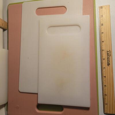 6 various cutting boards