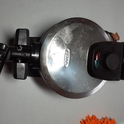 Bella waffle maker