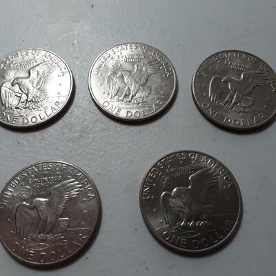 5  1972 Eisenhower dollars $$$$$