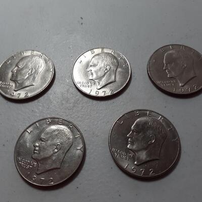 5  1972 Eisenhower dollars $$$$$