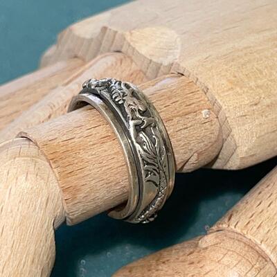 AA  STERLING SILVER DRAGON SPINNER RING MK925
