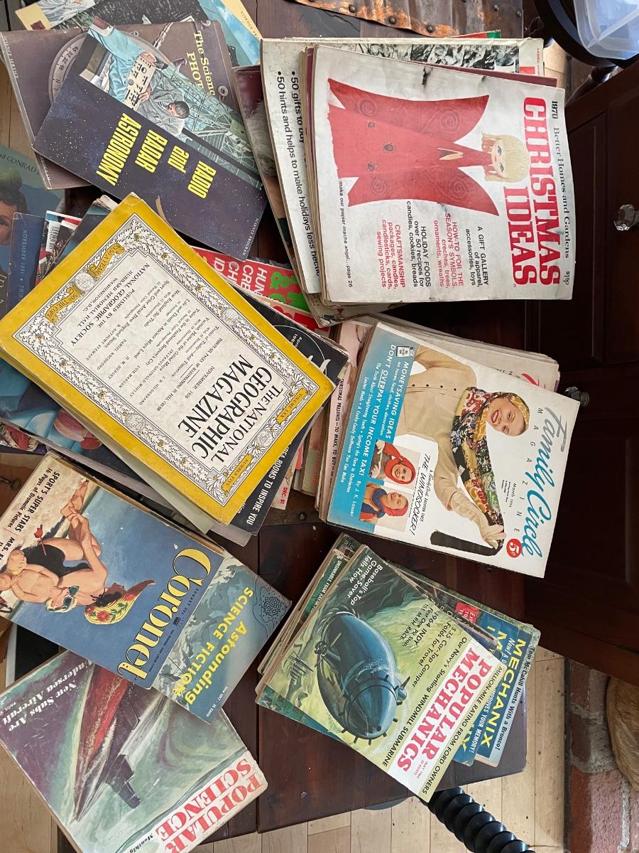ST Vintage magazine assortment | EstateSales.org