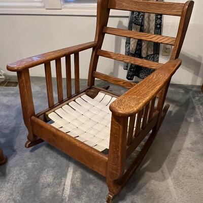 Antique Mission Style Quarter Sawn Oak Wood Rocking Chair