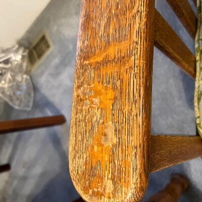 Antique Mission Style Quarter Sawn Oak Wood Rocking Chair