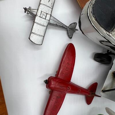 Large Lot of 20 Vintage and Antique Toy Model Airplanes War Planes and Helicopter