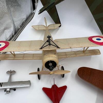 Large Lot of 20 Vintage and Antique Toy Model Airplanes War Planes and Helicopter