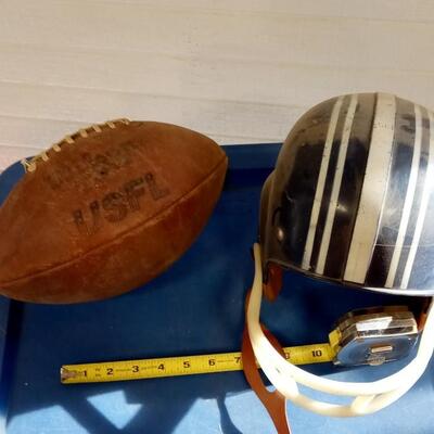 LOT 195  VINTAGE FT BALL AND HELMENT