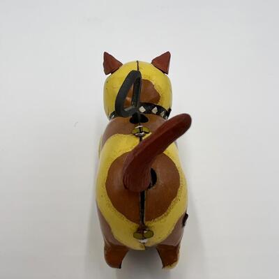 Rare 1950s Japan Wind Up Bulldog Tin Toy with Spinning Tail