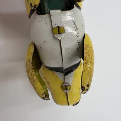 Rare 1950s Japan Wind Up Bulldog Tin Toy with Spinning Tail
