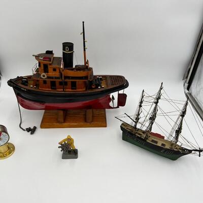 Lot of Antique Wood Display Tug Boat Sailing Ship Engine Order Telegraph and Cast Iron Captain