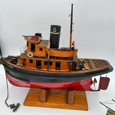 Lot of Antique Wood Display Tug Boat Sailing Ship Engine Order Telegraph and Cast Iron Captain