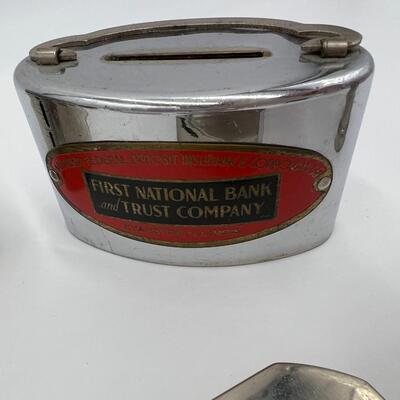 Lot of 11 Vintage Metal Dime Coin Banks