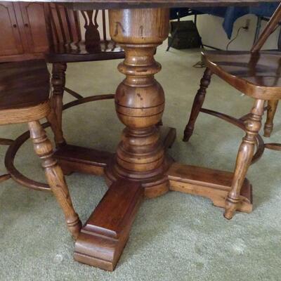 LOT 435.  THOMASVILLE DINING SET WITH TWO 20