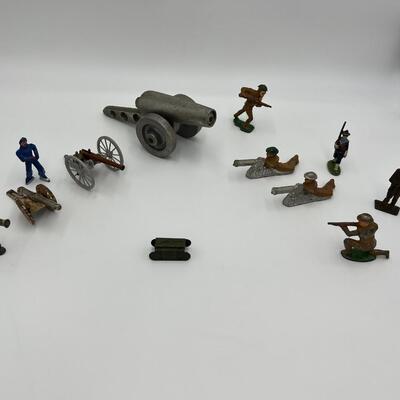Rare Metal US Soldiers and Cannons Circa 1930s incl WW1