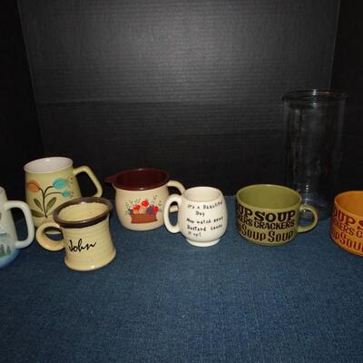 LOT 449. COLLECTION OF MUGS