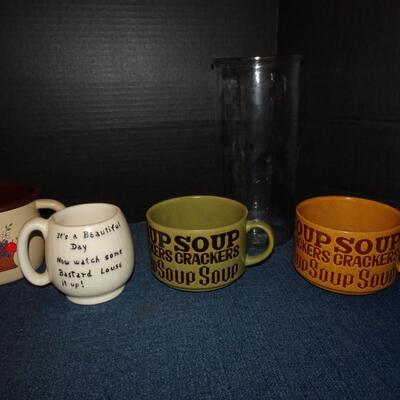 LOT 449. COLLECTION OF MUGS