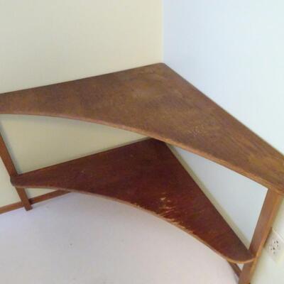 LOT 453.   CORNER SHELVING UNIT