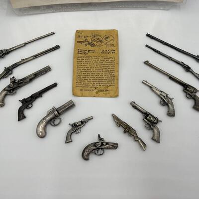 Vintage August 1961 Entire Swift Gun Collection