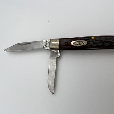 Lot of Vintage and 4 Antique Pocket Knives and Razor