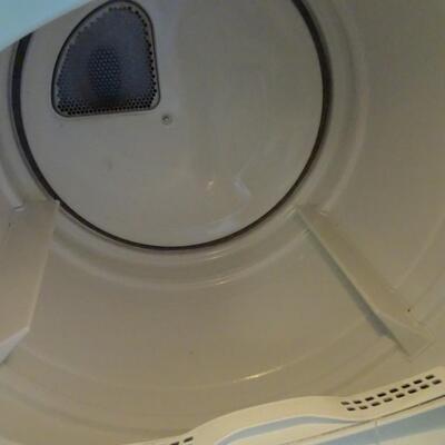 LOT 475. MAYTAG ELECTRIC DRYER