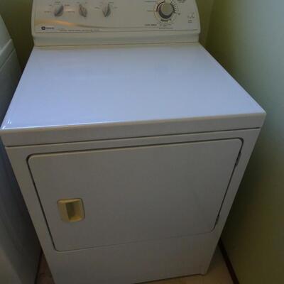 LOT 475. MAYTAG ELECTRIC DRYER