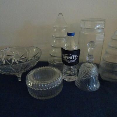 LOT 483. GLASS HOME DECOR ITEMS