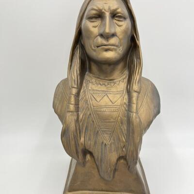 Lot of Native American Buttons Statue and Collectibles