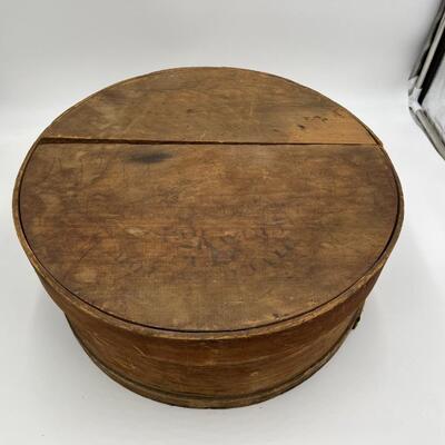 Antique Circa 1910 Wood Handmade Cheese Box with Lid