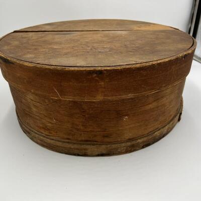 Antique Circa 1910 Wood Handmade Cheese Box with Lid