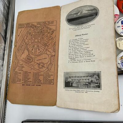 Large Lot of Seattle and Washington Related Buttons and Ephemera