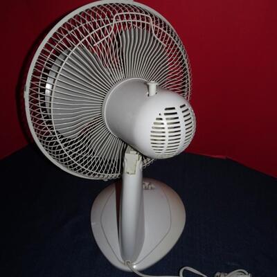 LOT 502. TABLE FAN