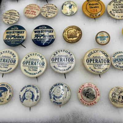 Large Lot of Vintage and Antique Buttons and Pins Related to Books, Comics, Cartoons, TV and Movies