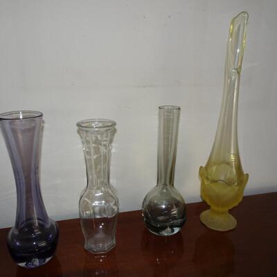 LOT 520. VASES