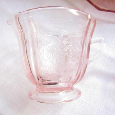 LOT 12  PINK DEPRESSION GLASS SERVING PIECES