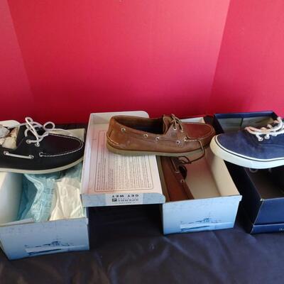 LOT 535. 3 PAIR OF SPERRY TOP SIDERS
