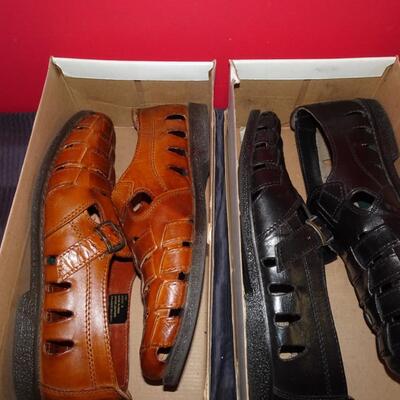 LOT 539.  TWO PAIR OF HUARACHE SHOES SIZE 10 1/2.   NEW TO LIKE NEW CONDITION