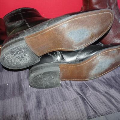 LOT 550. THREE PAIR OF MENS BOOTS SIZE 10.5