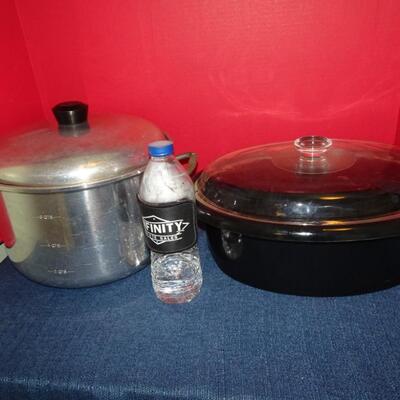 LOT 575. COOKWARE