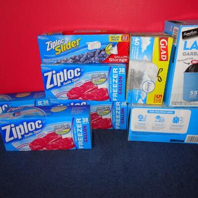 LOT 570. ZIP LOC BAGS AND TRASH BAGS