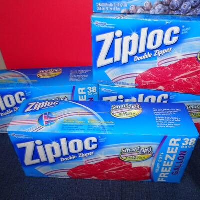LOT 570. ZIP LOC BAGS AND TRASH BAGS