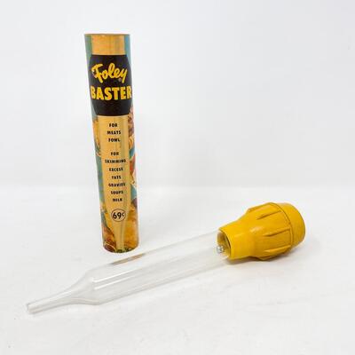 VINTAGE FOLEY GLASS BASTER W/ ORIGINAL TUBE