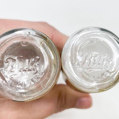 7-UP BOTTLE SALT & PEPPER SHAKERS