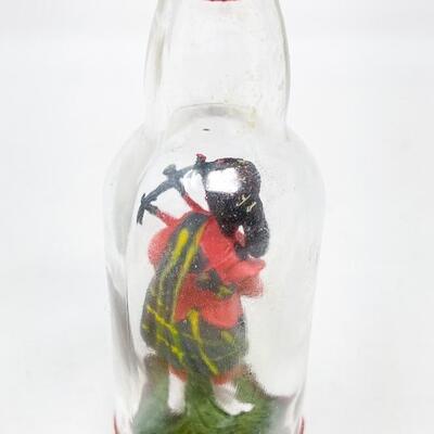 BAGPIPER IN A BOTTLE - MONTEITHS OF GLASGOW